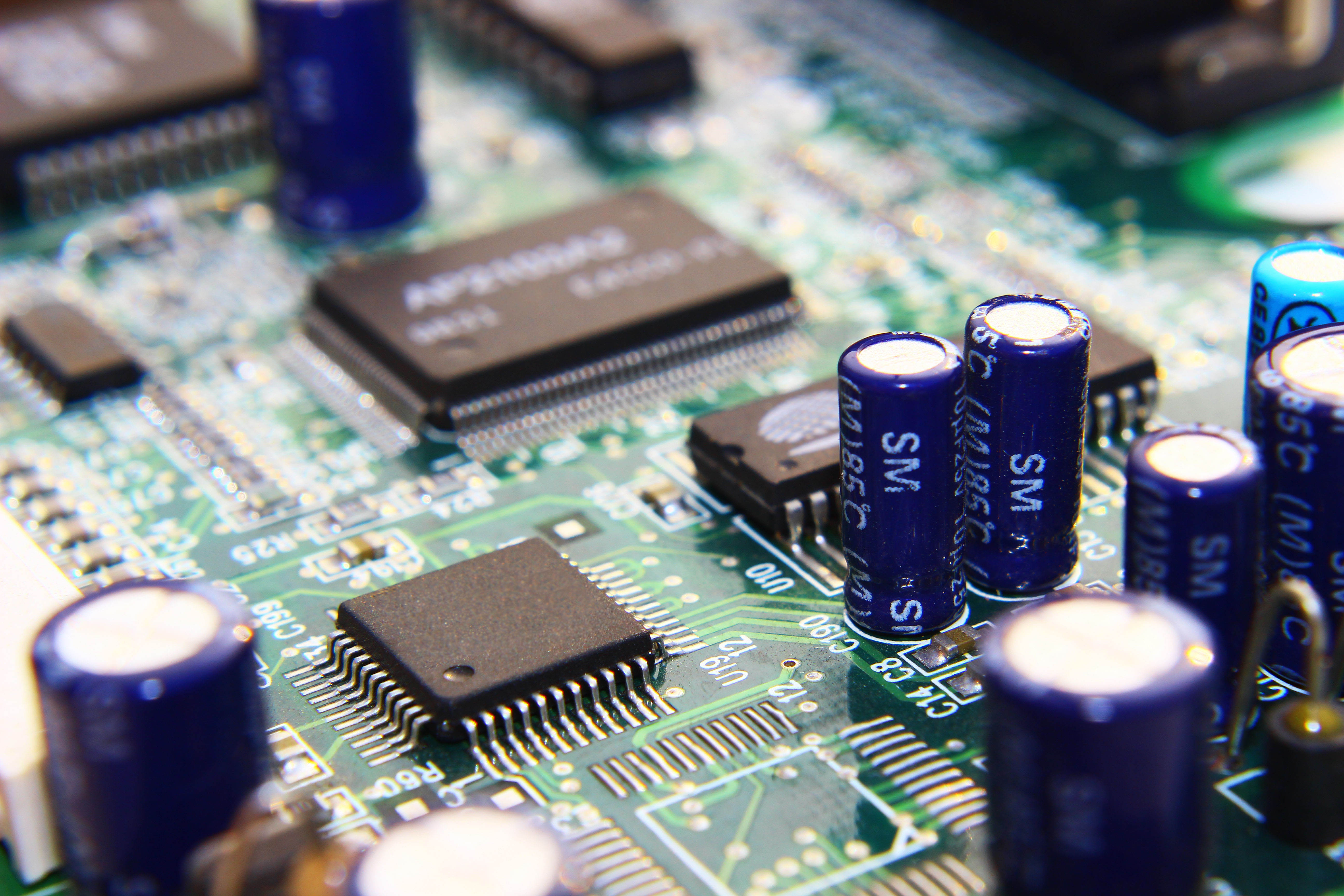 格芯宣布收购瑞萨非易失性电阻式RAM技术