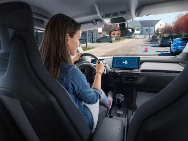 博世与微软携手探索生成式人工智能应用新领域：更安全的道路行驶